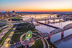 Louisville Big Four Bridge and Skyline 300